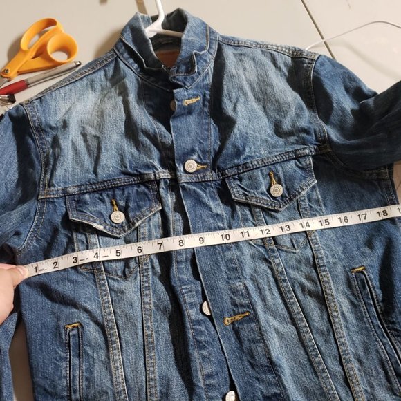 Levis Denim Trucker Jacket - Small - Picture 5 of 9